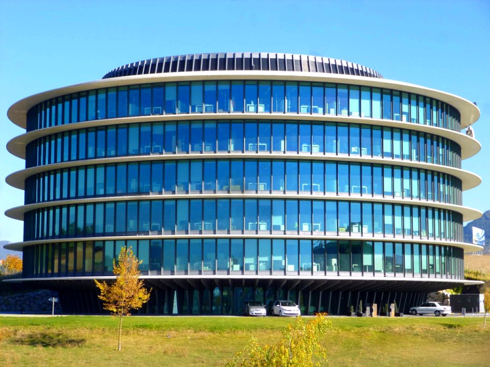 Sarriguren (Egüés) - Parque de la Innovación de Navarra-Enclave Energía y Medio Ambiente, Gamesa II (6)