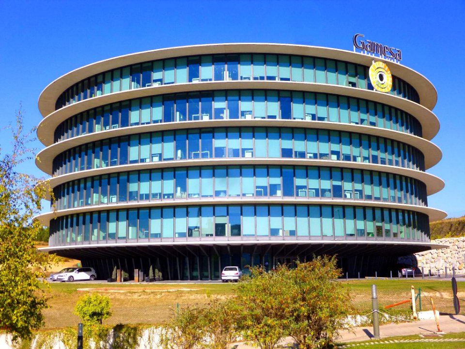 Sarriguren (Egüés) - Parque de la Innovación de Navarra-Enclave Energía y Medio Ambiente, Gamesa II (5)