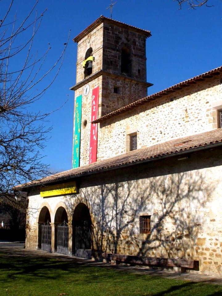 Sarría (Álava) - Iglesia de San Lorenzo 5