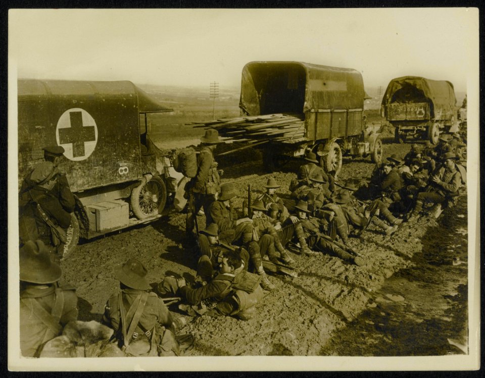 Scene on the road, Bestanddeelnr 158-0391
