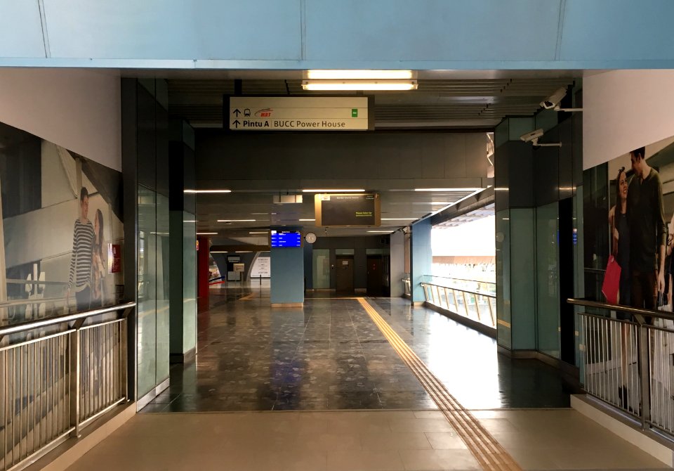 SBK Line Bandar Utama Entrance B 5