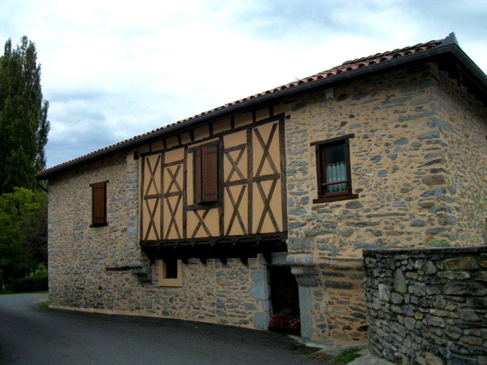 Sauveterre-de-Comminges - hameau de Bruncan 05