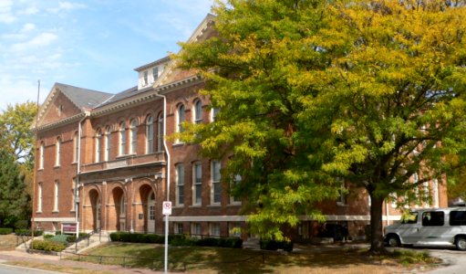 Saunders School (Omaha) from SW
