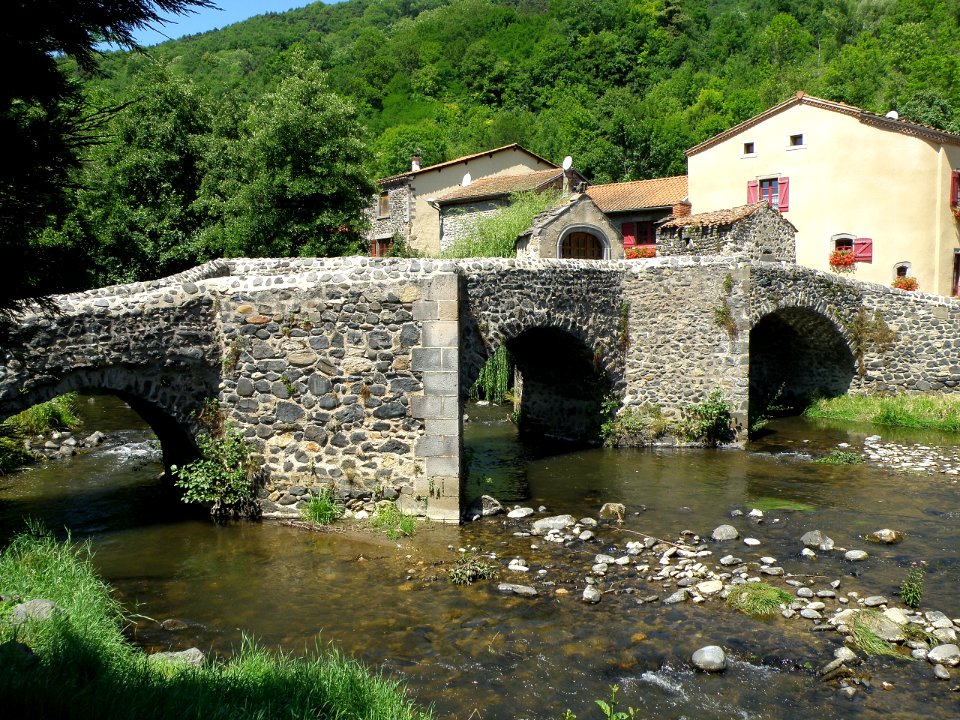 Saurier Pont médiéval5