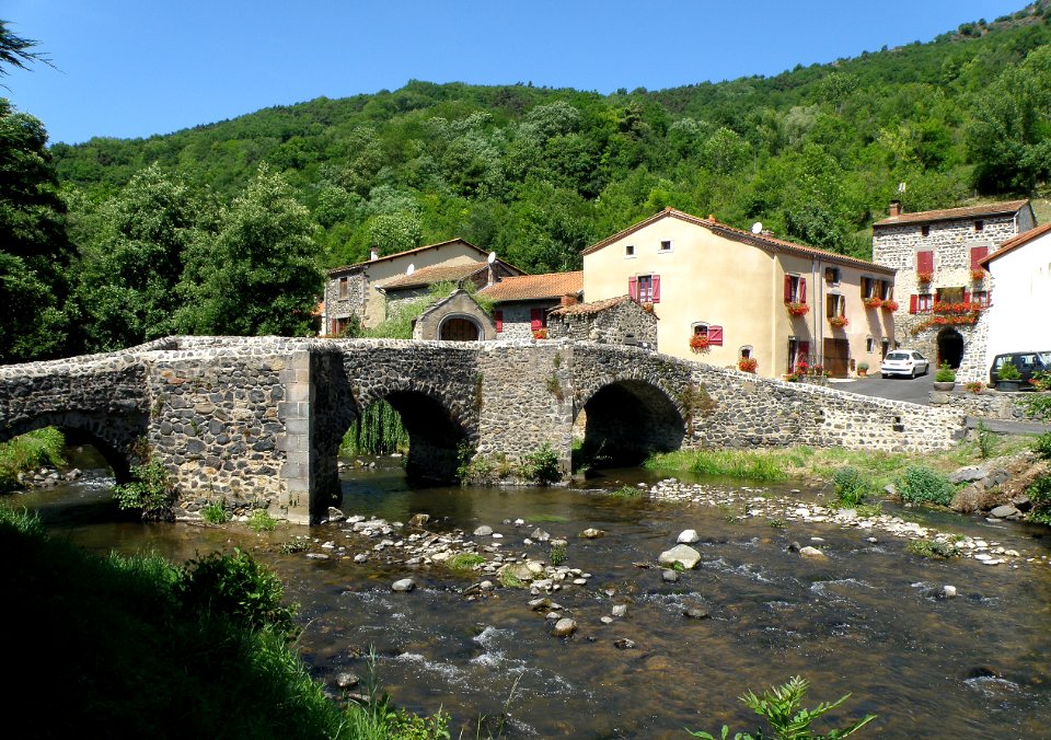 Saurier Pont médiéval3