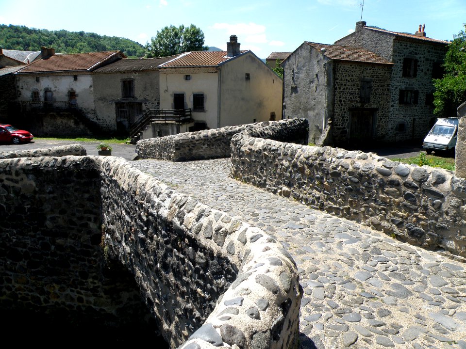 Saurier Pont médiéval10