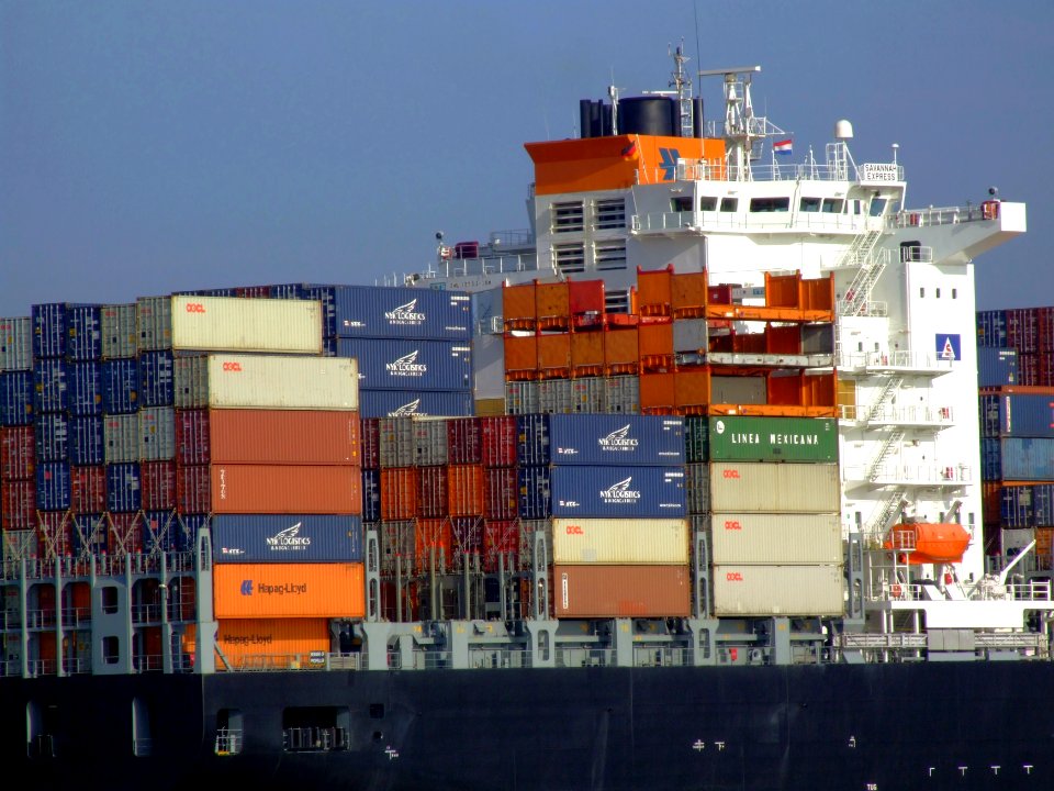 Savannah Express pD 9294989 approaching Port of Rotterdam, Holland 18-Jan-2005