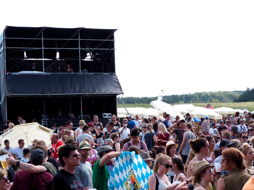 Saustoimusi Jahrhundertsud Festival (09)