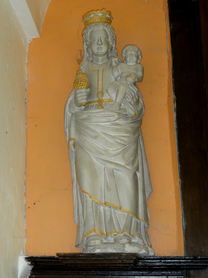 Saussay (Seine-Mar.) église, statue 09