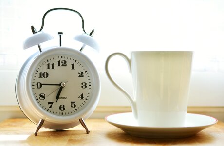 Stand up have breakfast time indicating