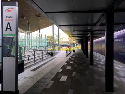 SBK Line TRX Entrance A 3