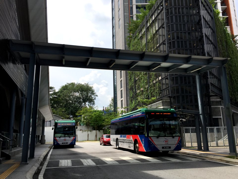 SBK Line Taman Tun Dr Ismail Feeder Bus Stop 1