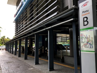 SBK Line Taman Tun Dr Ismail Entrance B 2