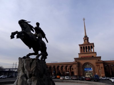 Sasuntsi Davit statue with Yerevan Railway Station