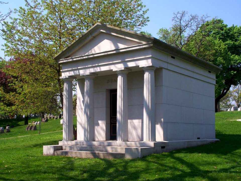 Scaife Mausoleum, Allegheny Cemetery, 2015-05-06