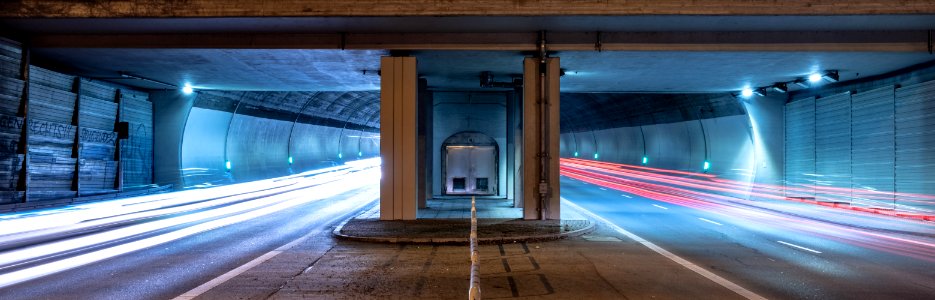 Schlossbergtunnel in Tübingen bei Nacht 2019 001