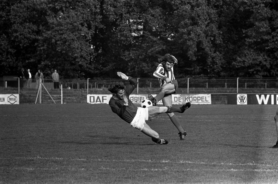 SC Amersfoort tegen Eindhoven 2-1, 1e ronde KNVB beker Krekels (Eindhoven) in du, Bestanddeelnr 927-4935