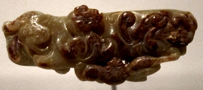 Scabbard slide, Han dynasty, nephrite, Honolulu Museum of Art photo