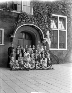 School Servaes Houtstraat Lindeman, Bestanddeelnr 904-0329