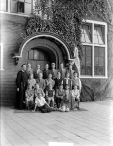 School Servaes Houtstraat Lindeman, Bestanddeelnr 904-0327
