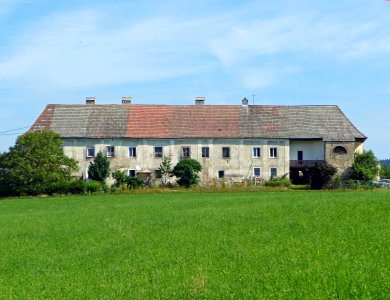 Schloss-Zellhof-von-Süden-2019 photo