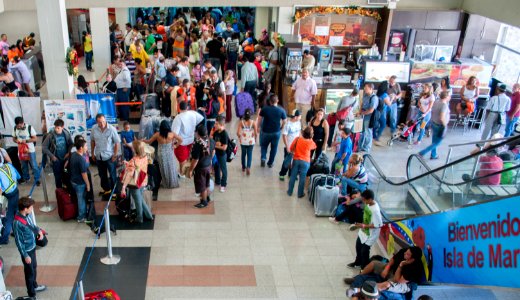 Santiago Mariño International Airport photo