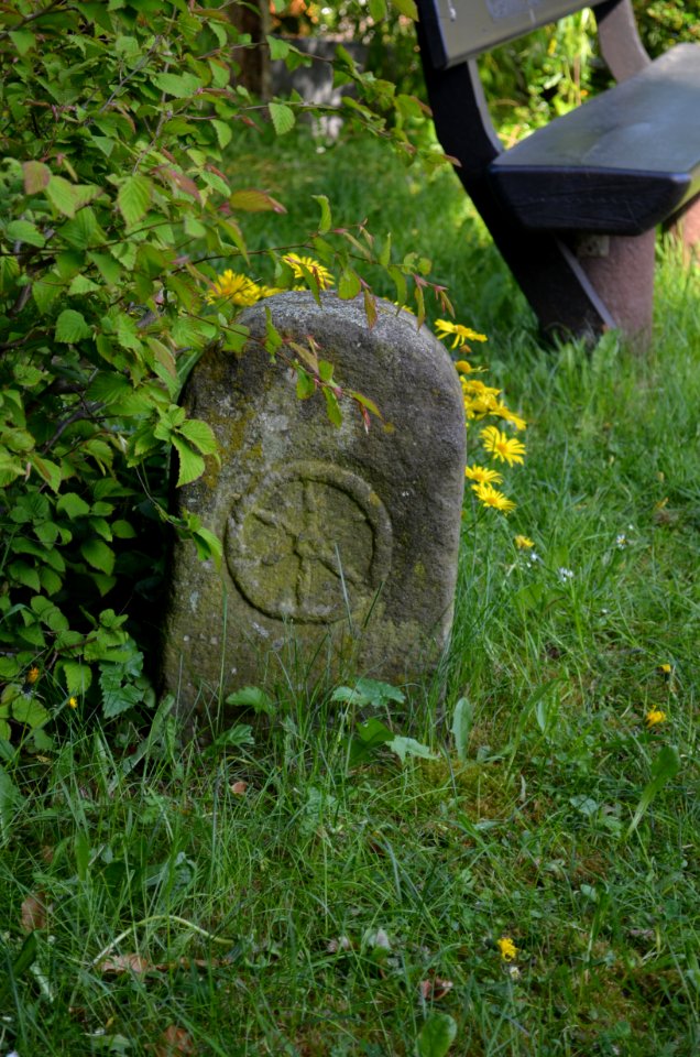 Schlossborn, Grenzstein