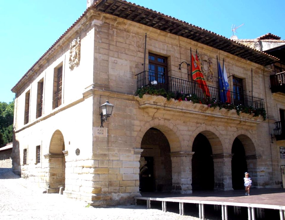 Santillana del Mar - Ayuntamiento 1
