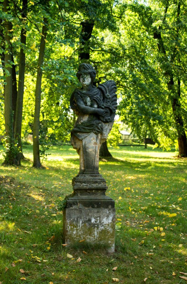 Schloss Uhyst Sandsteinfigur
