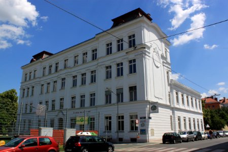 Schule Pachmayergasse 6