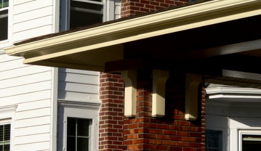 Schulein house (Sioux City) porch N support