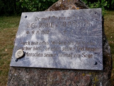 Schlosspark Bedheim 1