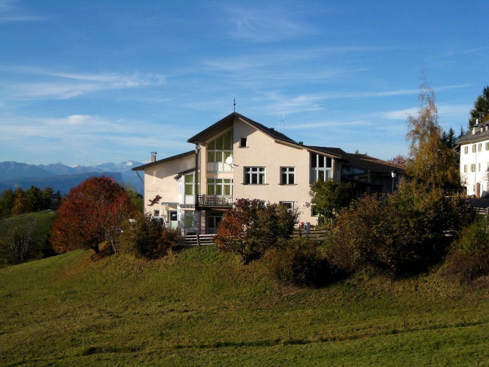Schule und Museum Radein
