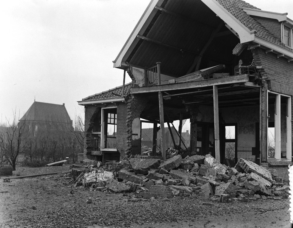 Schouwen Duiveland nog steeds triest Nieuwerkerk, Bestanddeelnr 906-3552