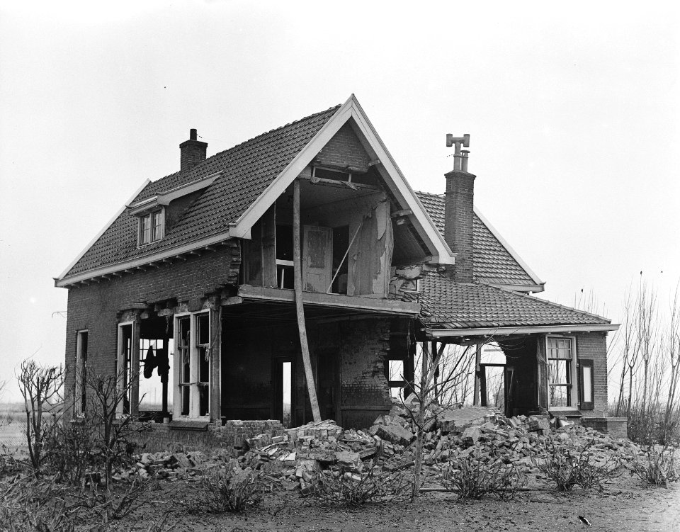 Schouwen Duiveland nog steeds triest Nieuwerkerk, Bestanddeelnr 906-3553