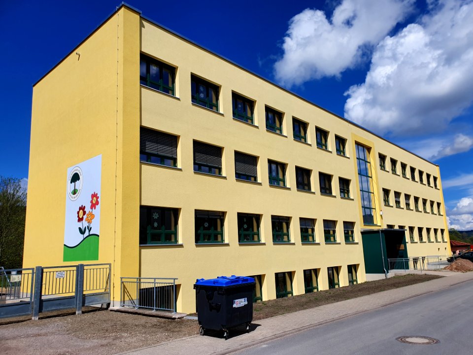 Schule Plaue 1