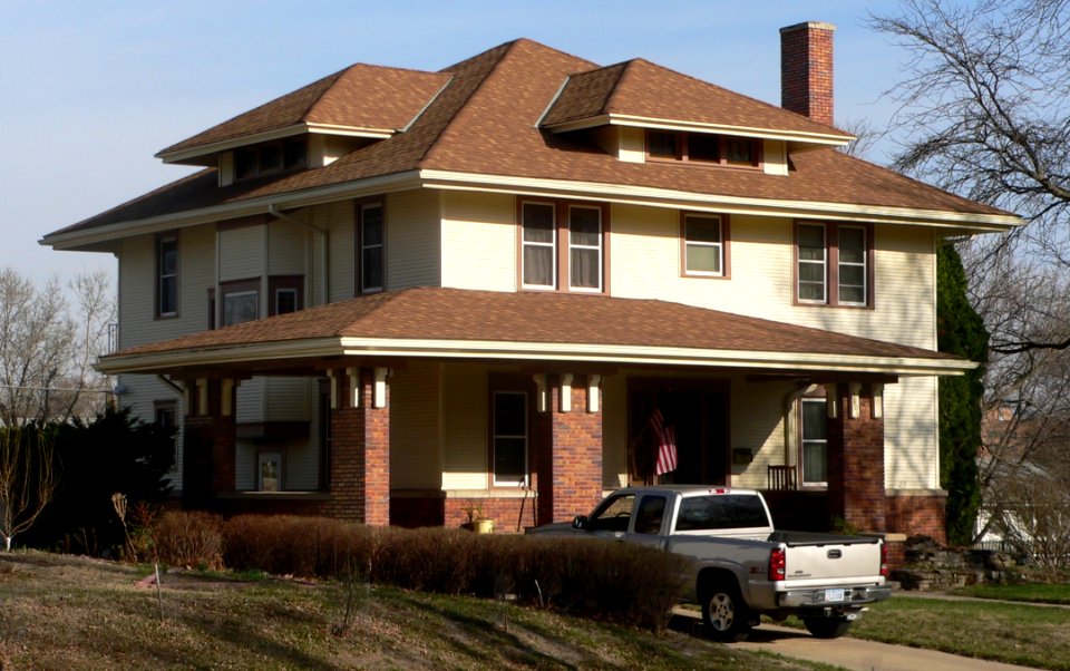 Schulein house (Sioux City) from NW 1