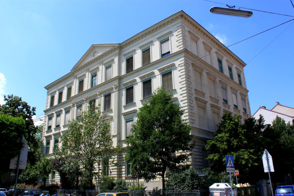 Schule Molitorgasse 11