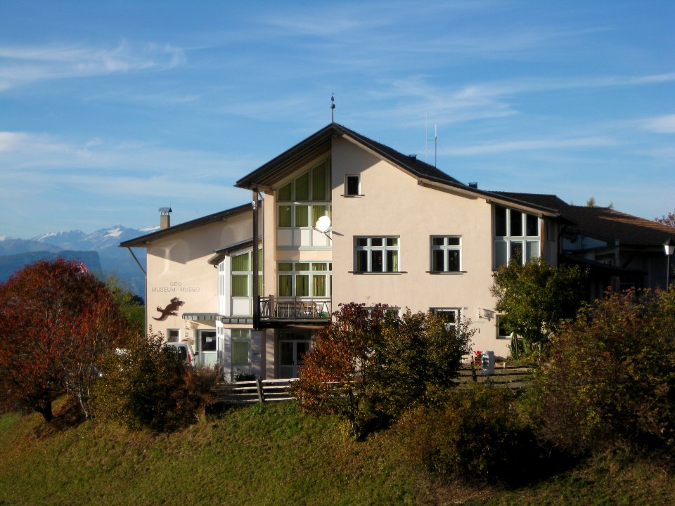 Schule & Museum Radein