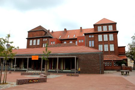 Schule am Pulverberg in Bremen, Schleswiger Straße 10 - Theodorstraße 18