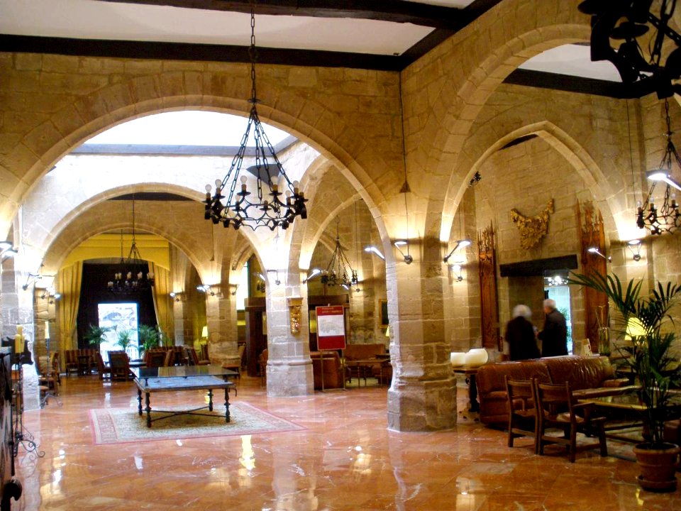 Santo Domingo de la Calzada - Parador de Turismo (antiguo Hospital de Peregrinos) 07