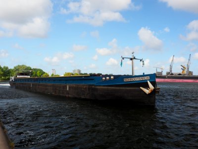 Schrootbaron (ship, 1913) ENI 02204040 Mercuriushaven pic2