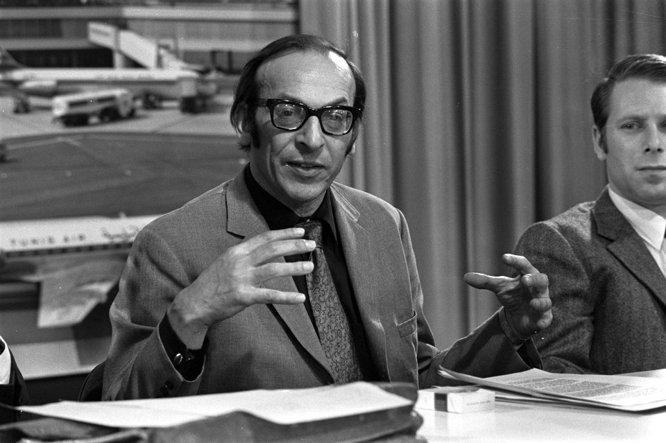 Schrijvers, persconferenties, Emanuel Litvinoff, Bestanddeelnr 923-4500