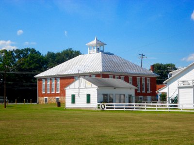 School in Macalisterville, PA