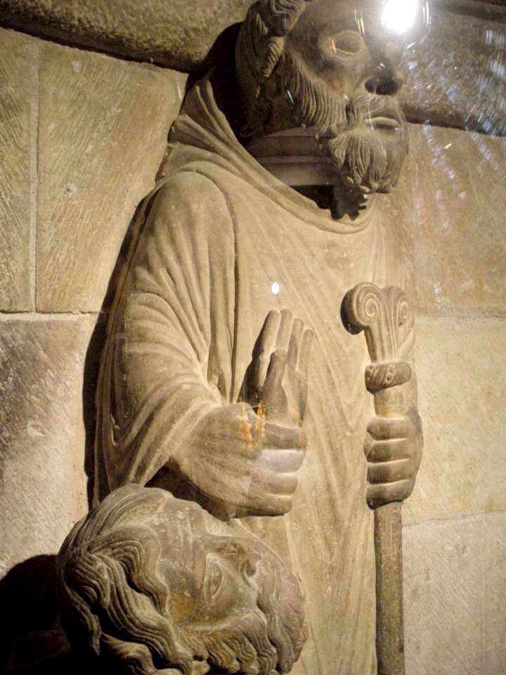 Santo Domingo de la Calzada - Catedral, cripta del Santo 7