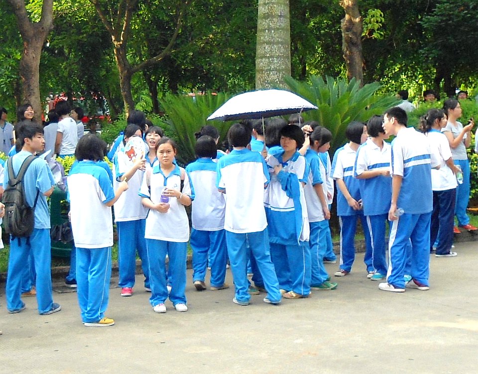 School uniforms in China - 01