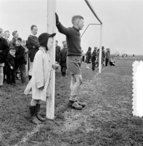 Schoolvoetbal, Bestanddeelnr 905-6646