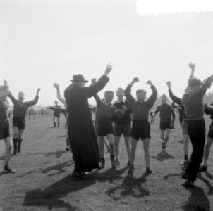 Schoolvoetbal in Amsterdam, Bestanddeelnr 908-5209
