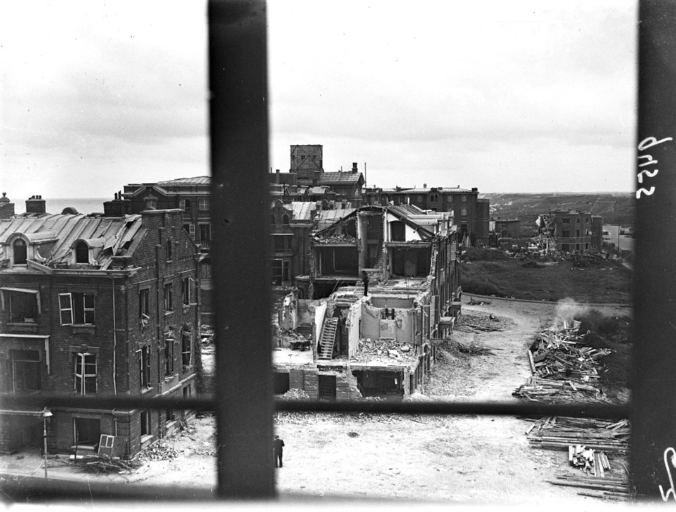 Scheveningen, het slopen van de bunkers en versperringen, Bestanddeelnr 900-9455