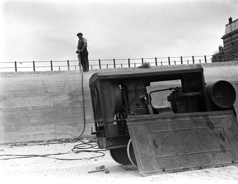 Scheveningen, het slopen van de bunkers en versperringen, Bestanddeelnr 900-9449